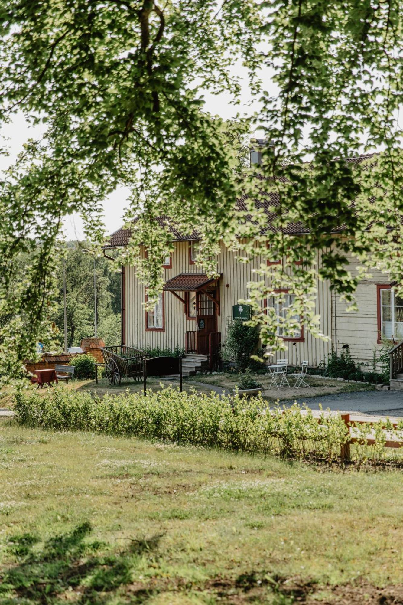 Slottsparken Motel Huskvarna Buitenkant foto
